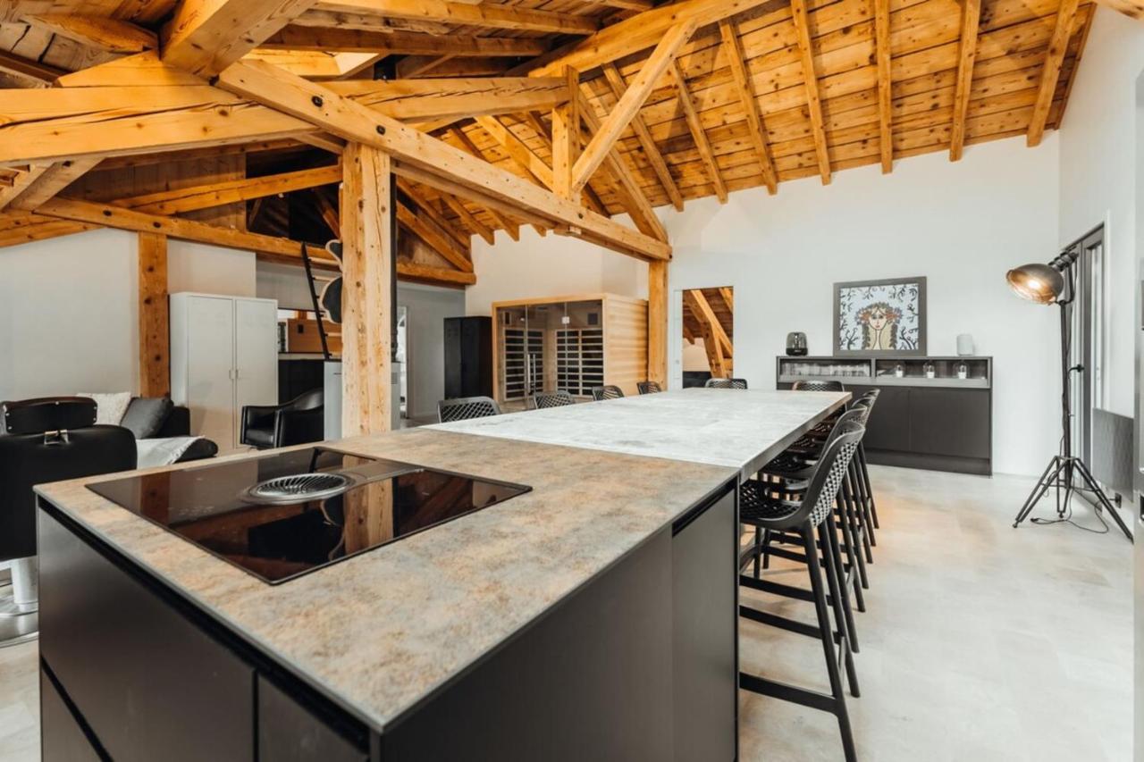 Luxurious 3-Bedroom Flat With Sauna And Garage Шамони Экстерьер фото